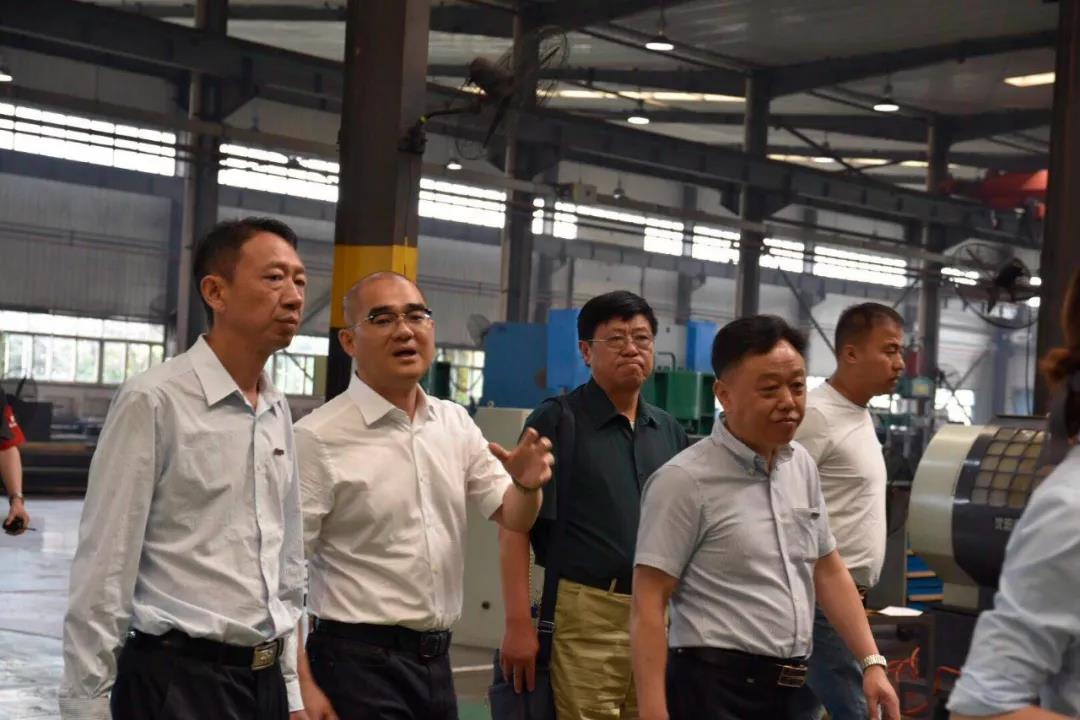 熱烈歡迎南京輪挖協(xié)會考察團(tuán)走進(jìn)勤牛參觀交流 熱烈歡迎南京輪挖協(xié)會考察團(tuán)走進(jìn)勤牛參觀交流