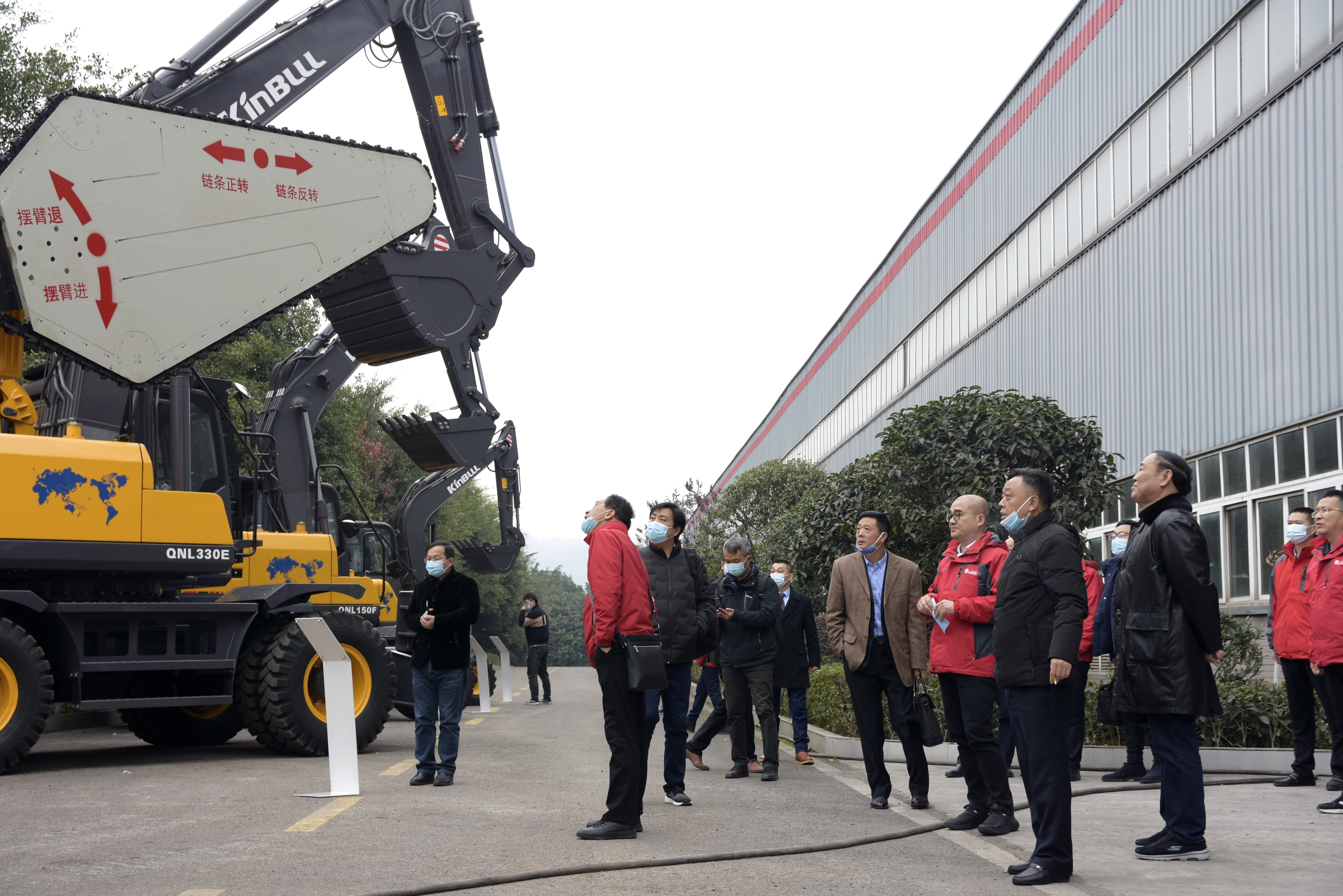 現場觀摩 (2).JPG 現場觀摩 (2).JPG